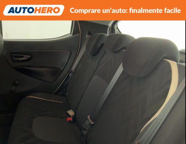 LANCIA Ypsilon 1.2 69 CV 5 porte Gold