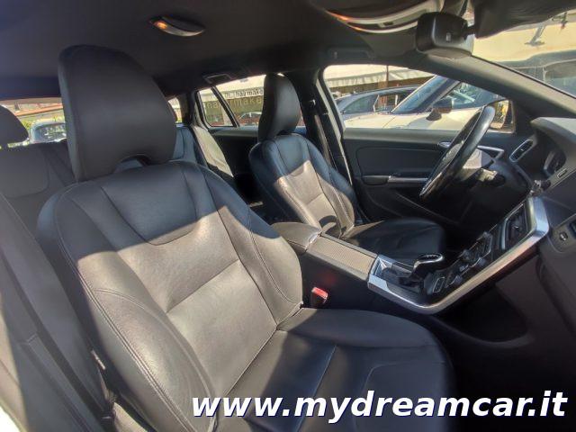VOLVO V60 D6 AWD Geartronic Plug-In Hybrid