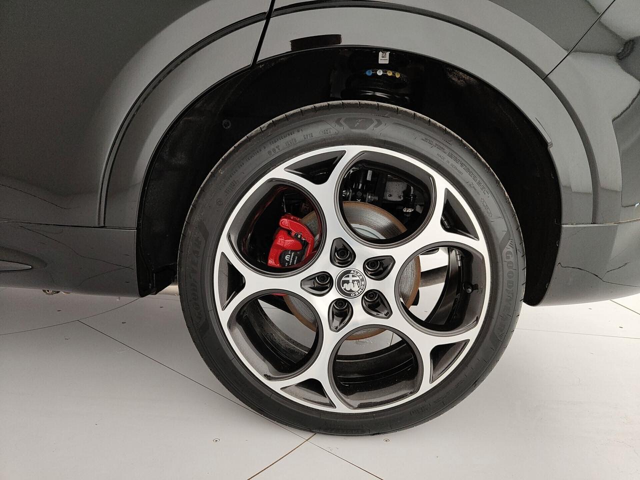 Alfa Romeo Tonale 1.3 280 CV PHEV AT6 Q4 Veloce