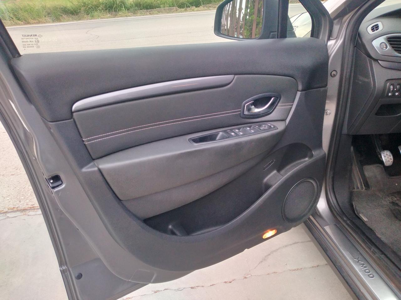 Renault Scenic Scénic XMod Cross 1.5 dCi 110CV Energy