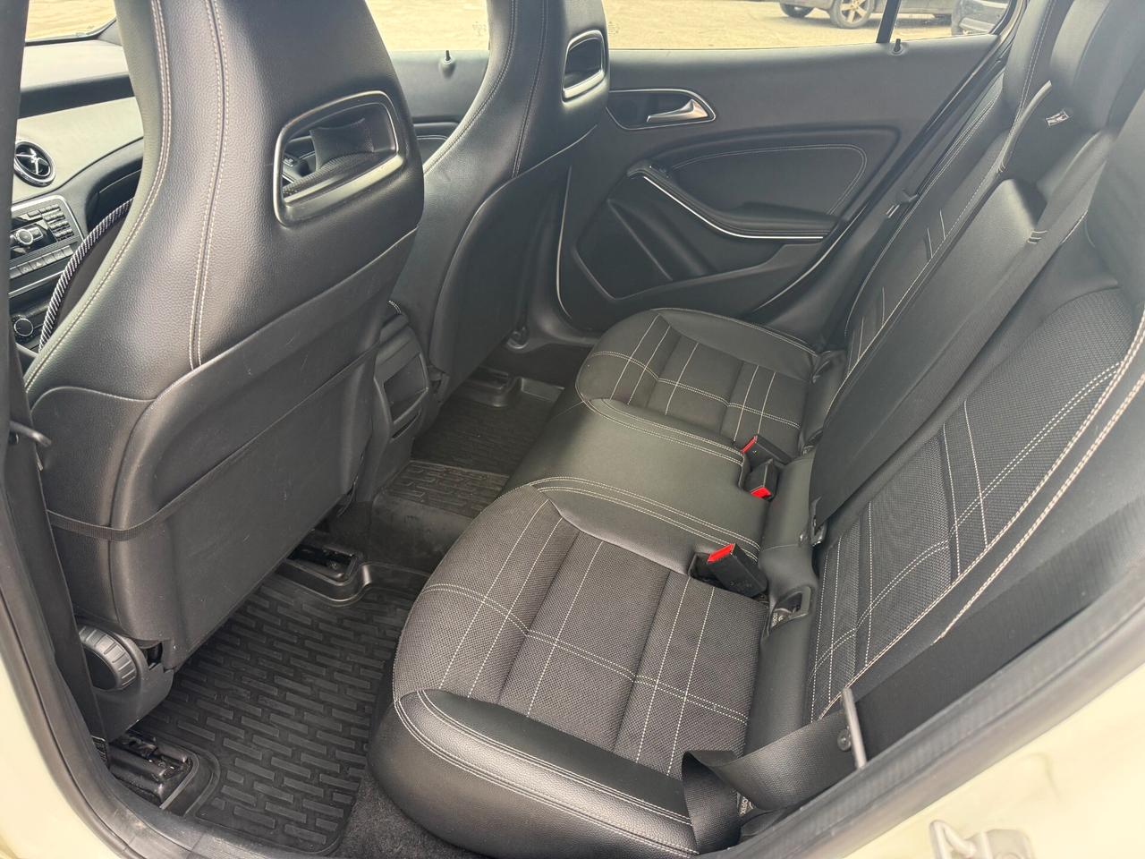 Mercedes-benz GLA 200 CDI Automatic Sport