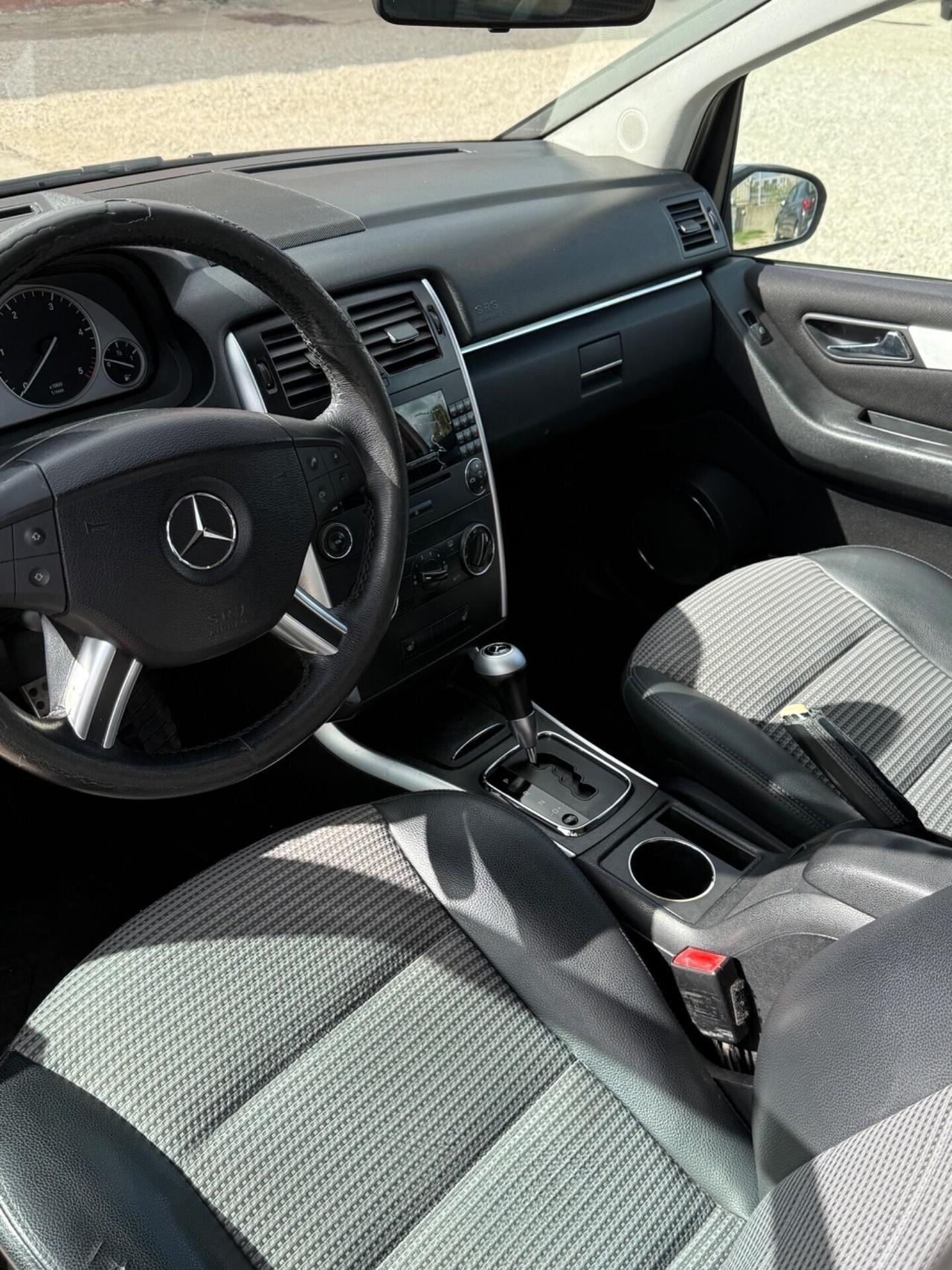 Mercedes-benz B 180 200 CDI Sport