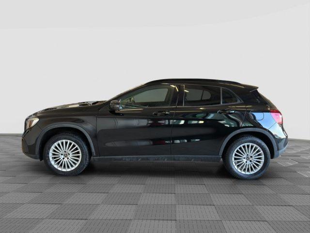 MERCEDES-BENZ CLA sse GLA GLA 200 CDI/d Automatic Executive