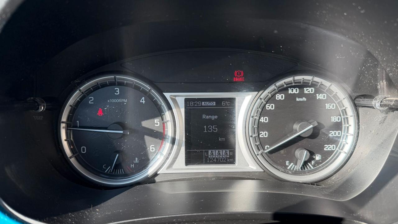 Suzuki Vitara 1.6 DDiS 4WD AllGrip V-Top bicolor turchese/tetto nero