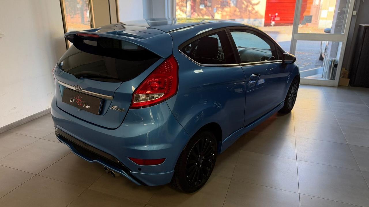 Ford Fiesta 1.4 3 porte Bz.- GPL Titanium