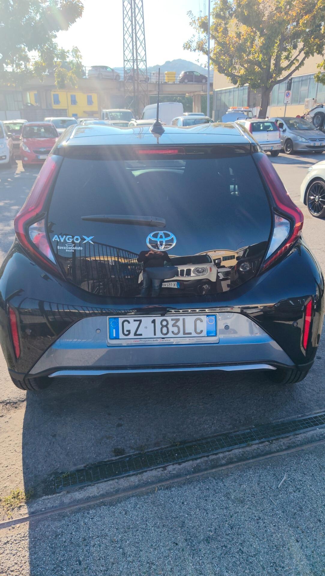 Toyota Aygo X 1.0 VVT-i 72 CV 5 porte Lounge S-CVT