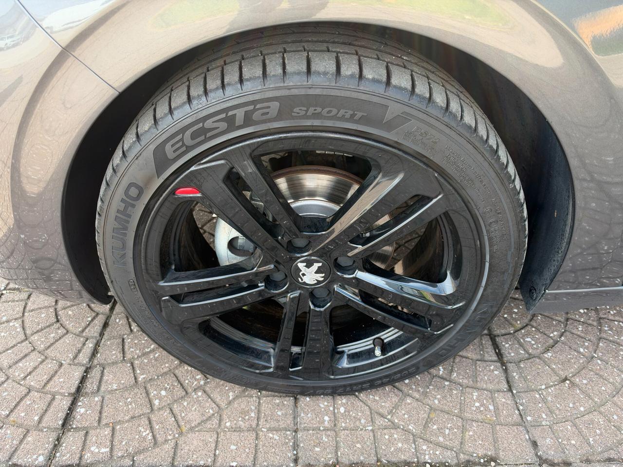 Peugeot 208 Turbo 110 EAT6 S&S 5 porte GT Line