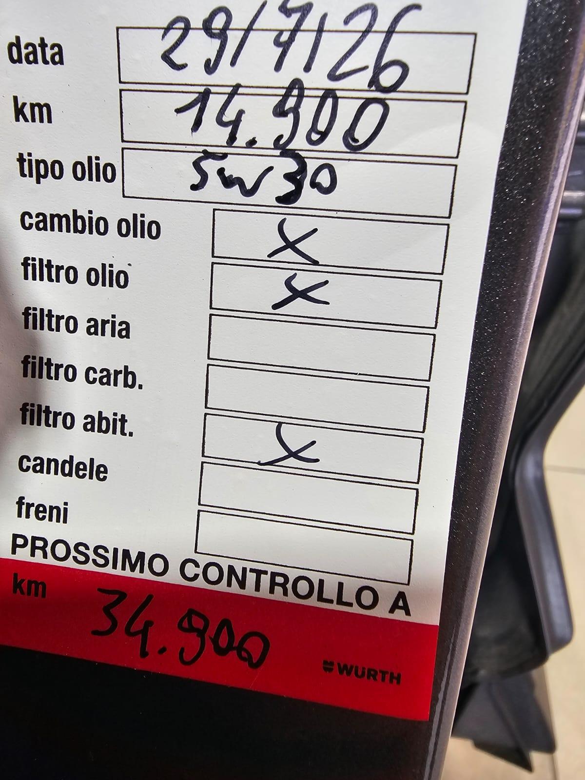 Nissan Juke 1.6 hev N-Connecta