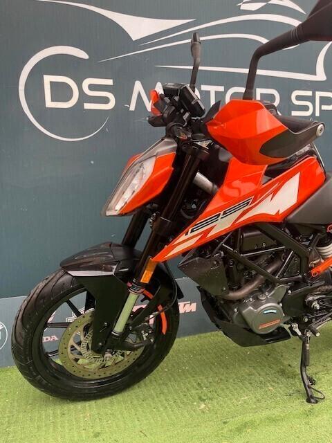 KTM Duke 125 GARANZIA PERMUTE FINANZIAMENTO