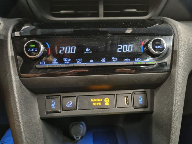TOYOTA Yaris Cross 1.5 Hybrid 5p. E-CVT AWD-i Adventure