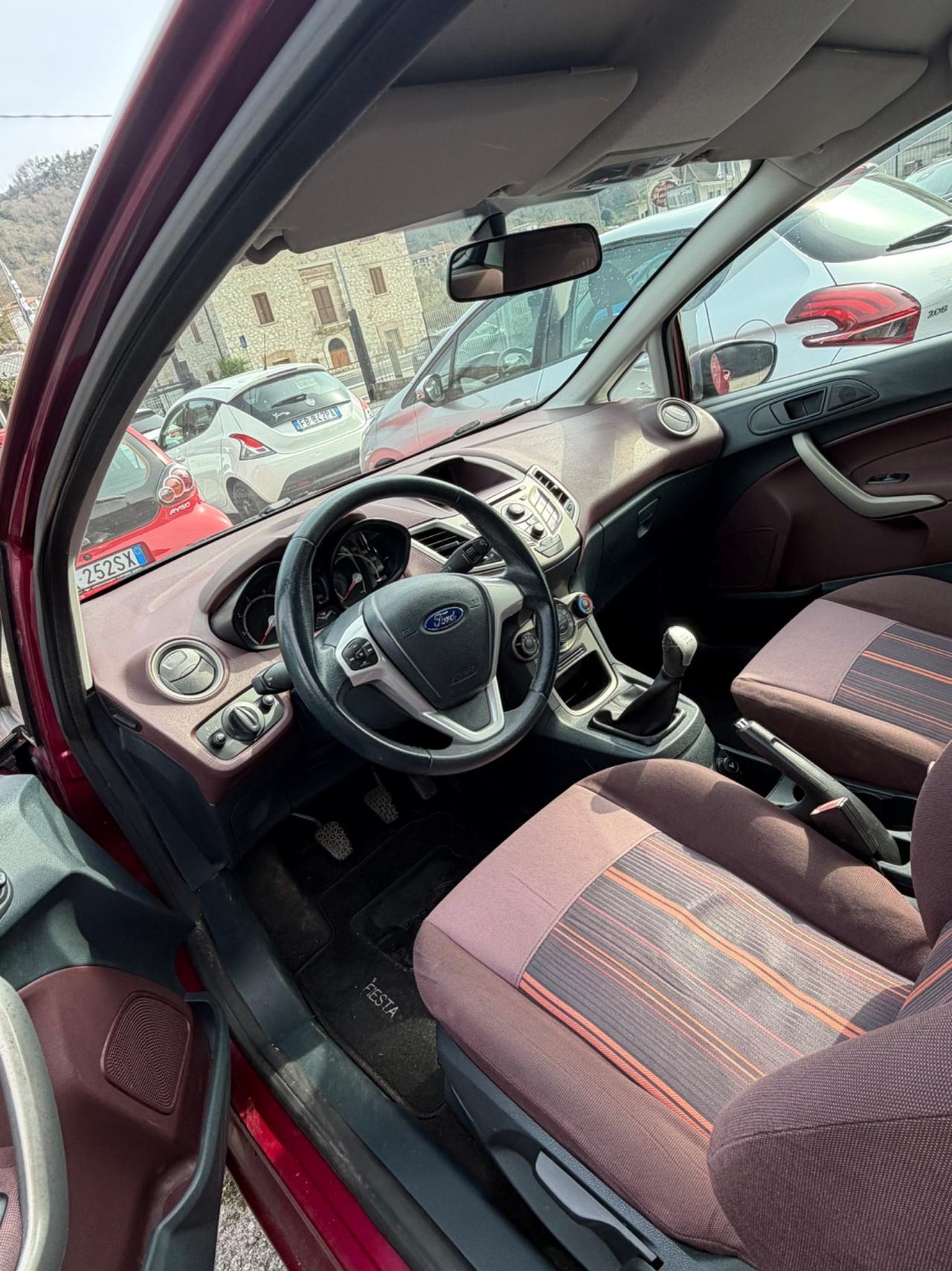 Ford Fiesta 1.2 82CV 3 porte Titanium