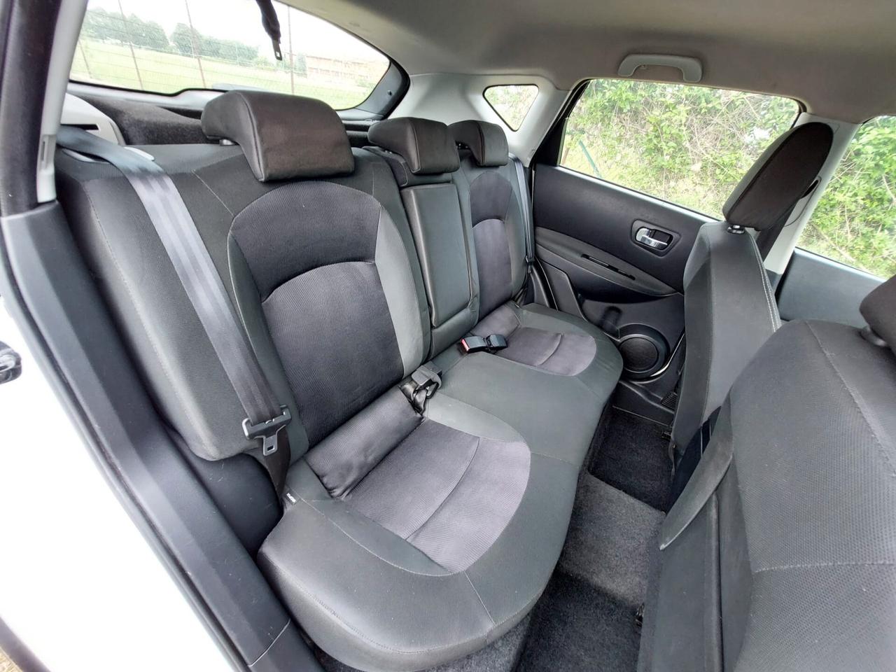 Nissan Qashqai 2.0 dCi DPF Tekna