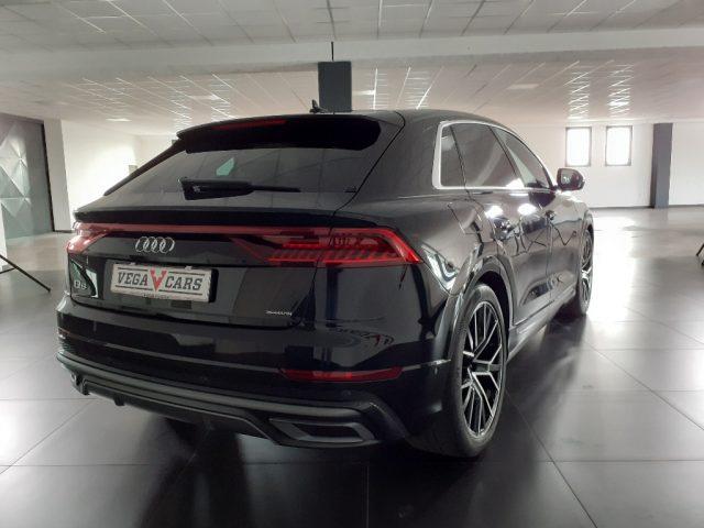 AUDI Q8 45 TDI quattro S-LINE SUPERPROMO