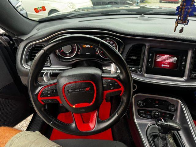DODGE Challenger COUPE'
