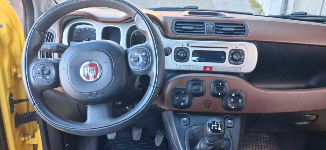 Fiat Panda 1.3 MJT 16V DPF 4x4 Climbing