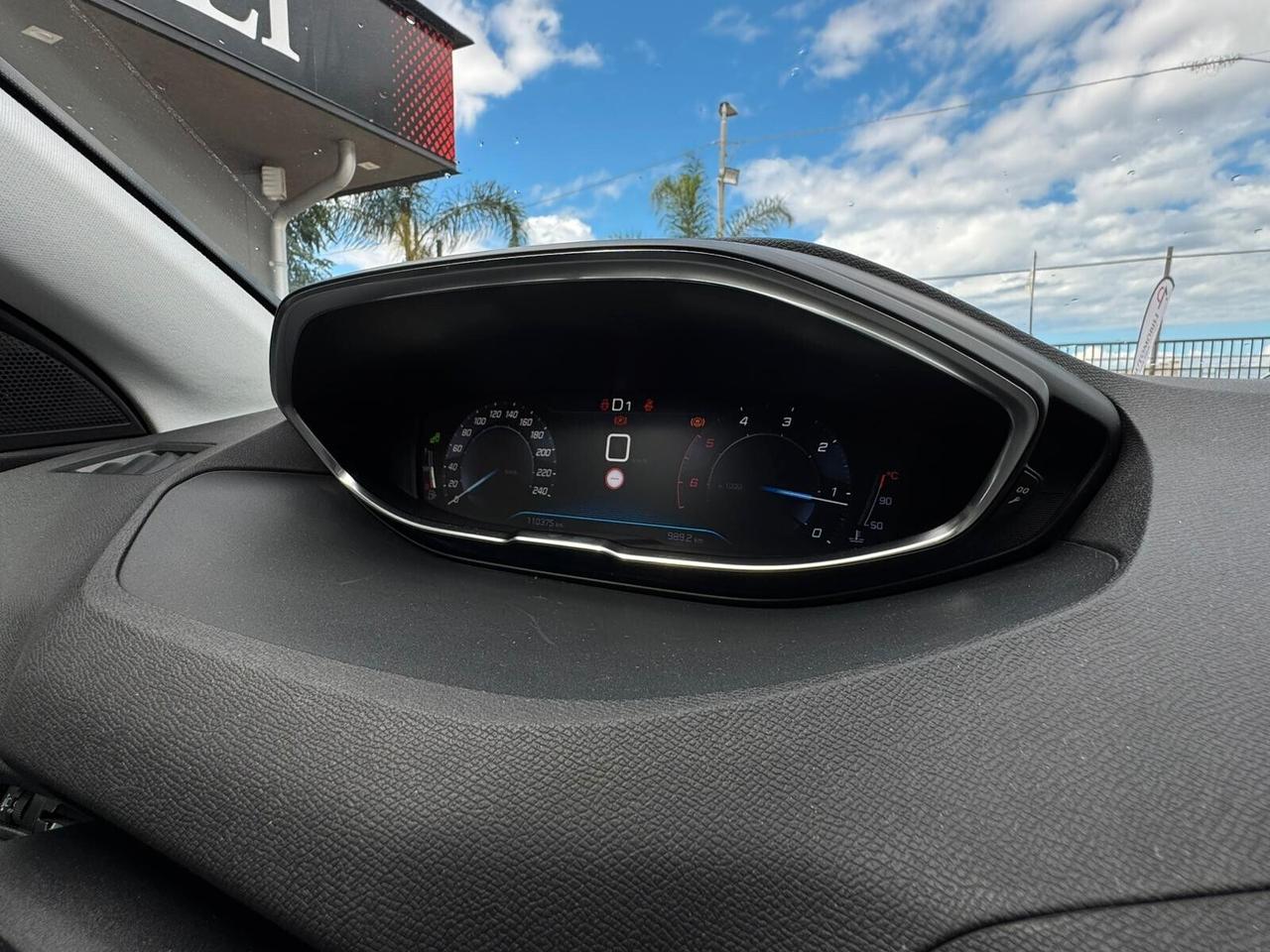 Peugeot 3008 BlueHDi 130 S&S Allure