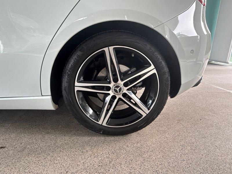 Mercedes-Benz Classe A A 180 d Sport