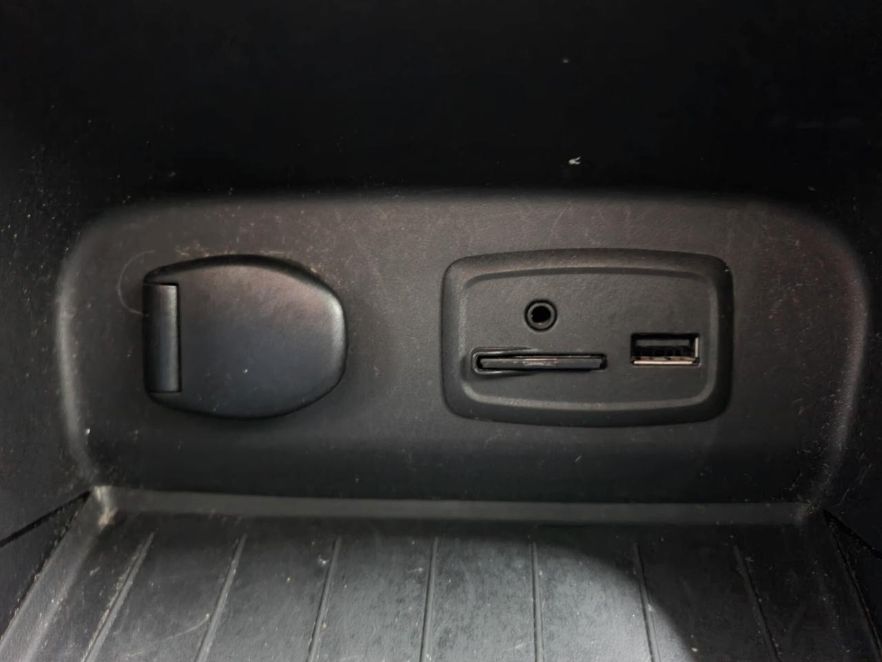 Renault Captur 0.9 TCe 90cv Energy Hypnotic Magnetik 2017