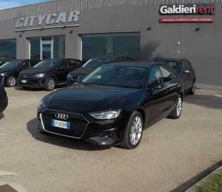 Audi A4 Avant 30 TDI/136 CV S tronic Business