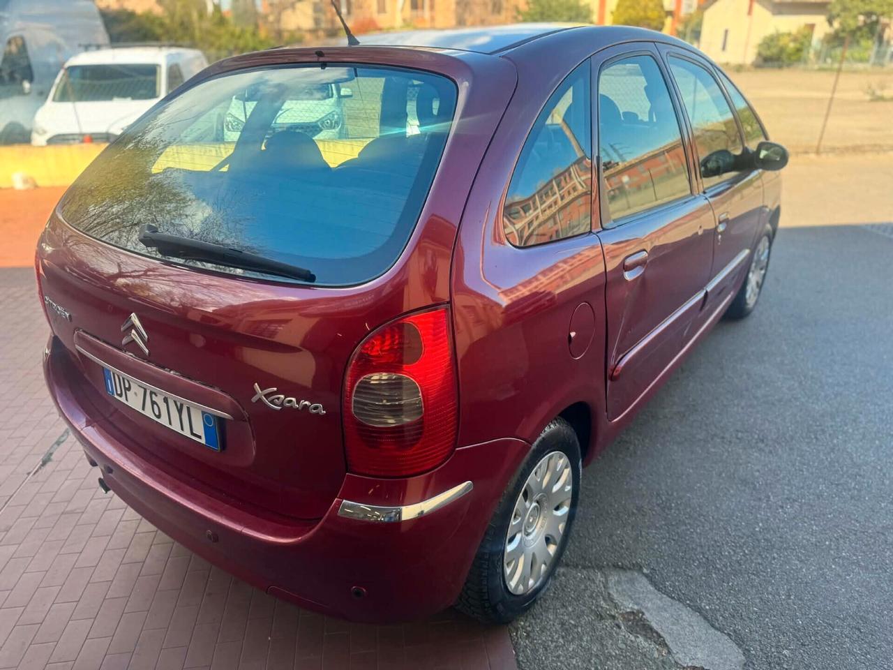Citroen Xsara Picasso 2008 1.6 Benzina