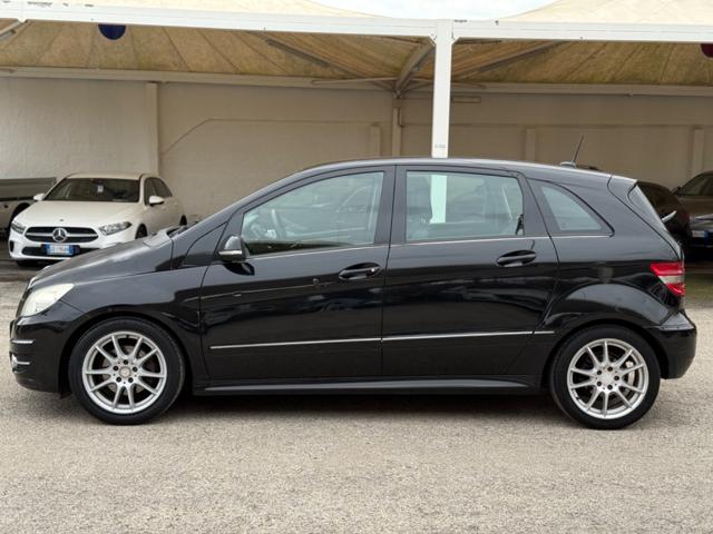 MERCEDES-BENZ B 180 CDI Sport