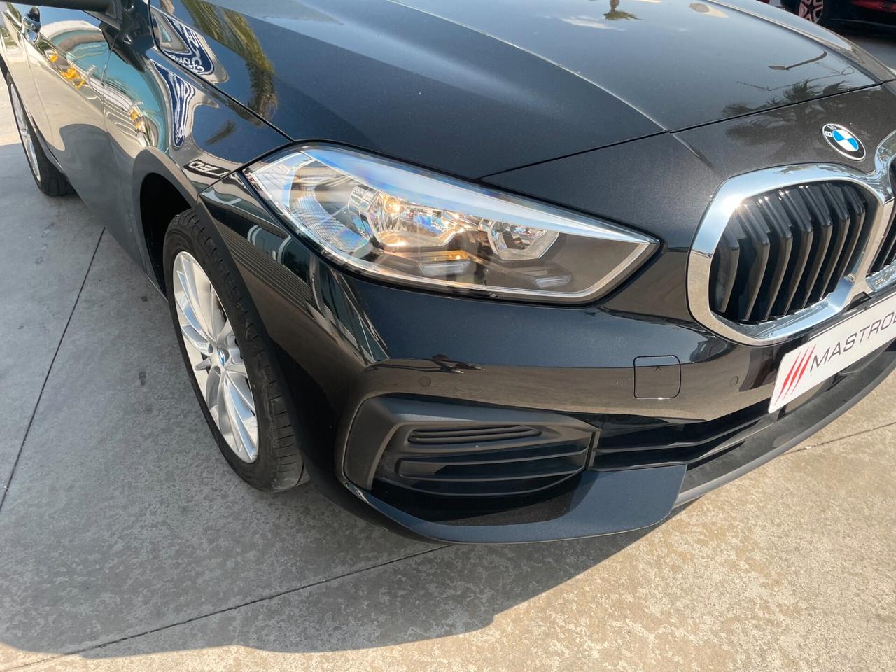 Bmw 116 116d 5p. Business Advantage Automatico