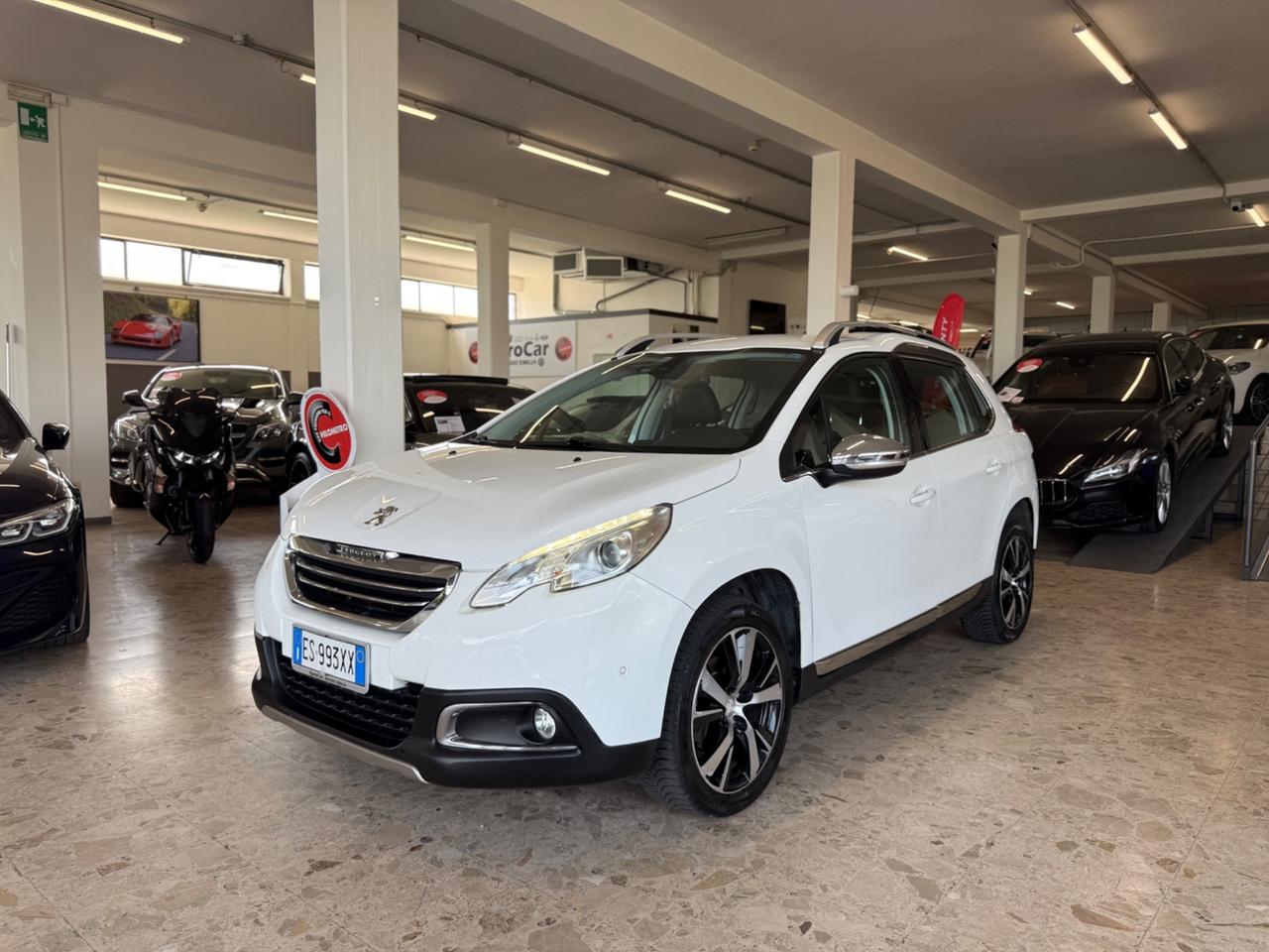 Peugeot 2008 1.6 e-HDi 115 CV Allure 11/2013 Euro 5B Neopatentati