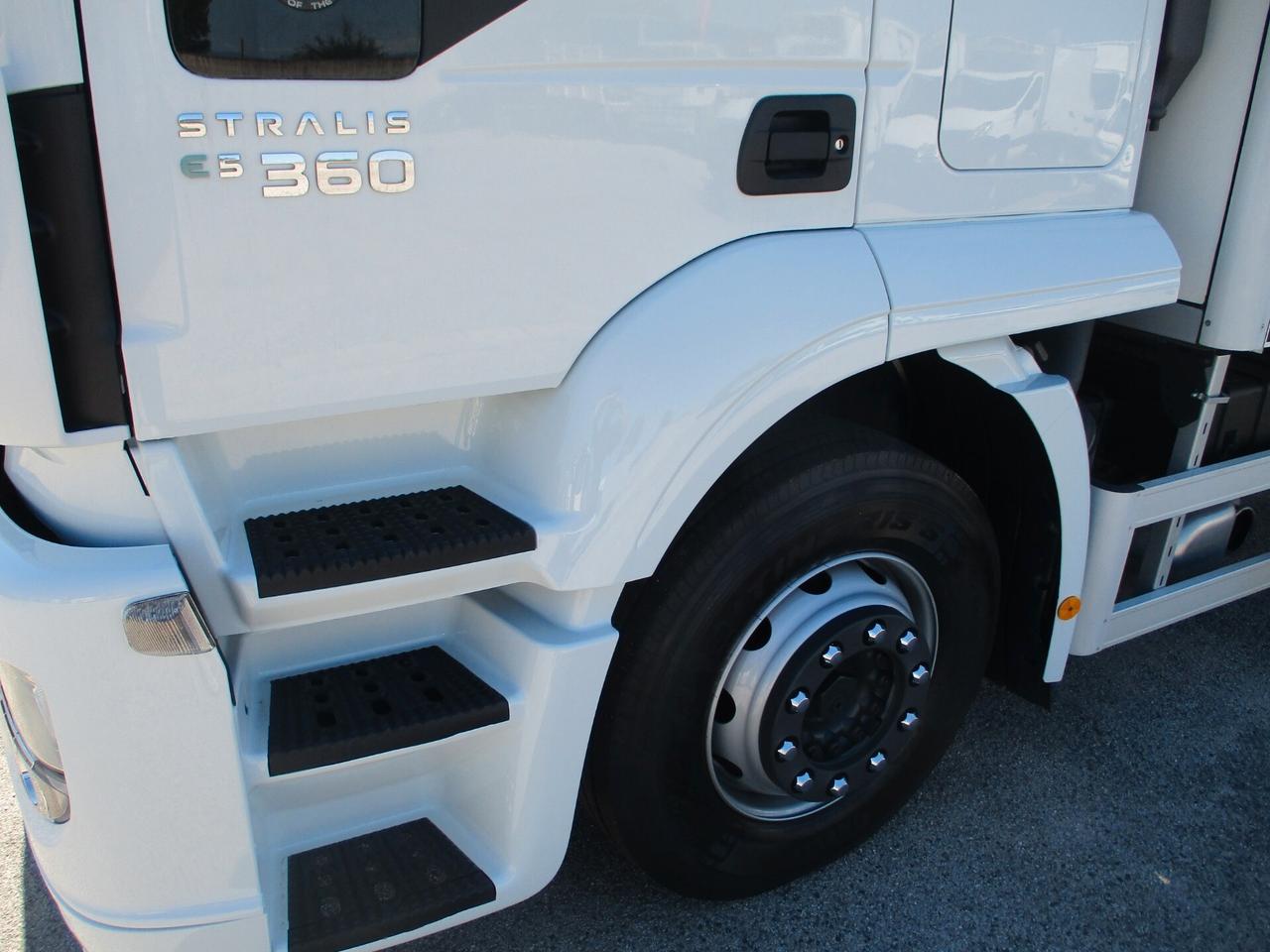 Iveco STRALIS 360 E5 FRIGO+SPONDA 9.60M 23P ATPFNA 08/28