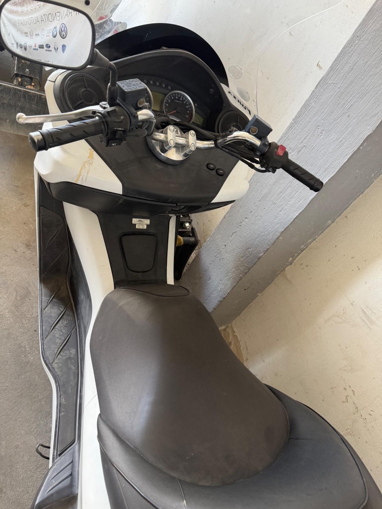 Honda Forza 300 Ex