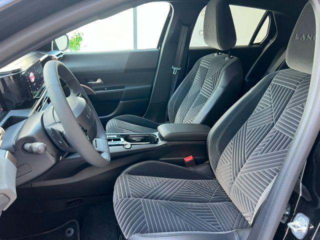 LANCIA Ypsilon Hybrid e-DCT LX da e229,00 mensili