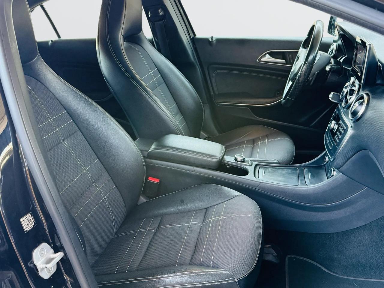 Mercedes-benz A 200 AUTOMATIC Special Edition*