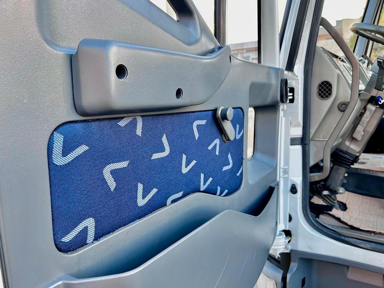 CARROATTREZZI IVECO EUROCARGO 80E15 ISOLI