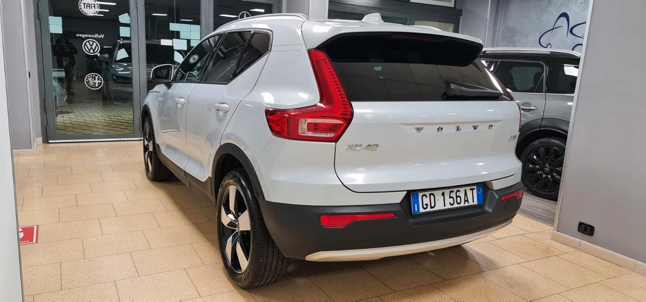 Volvo XC40 D3 Geartronic Momentum Pro