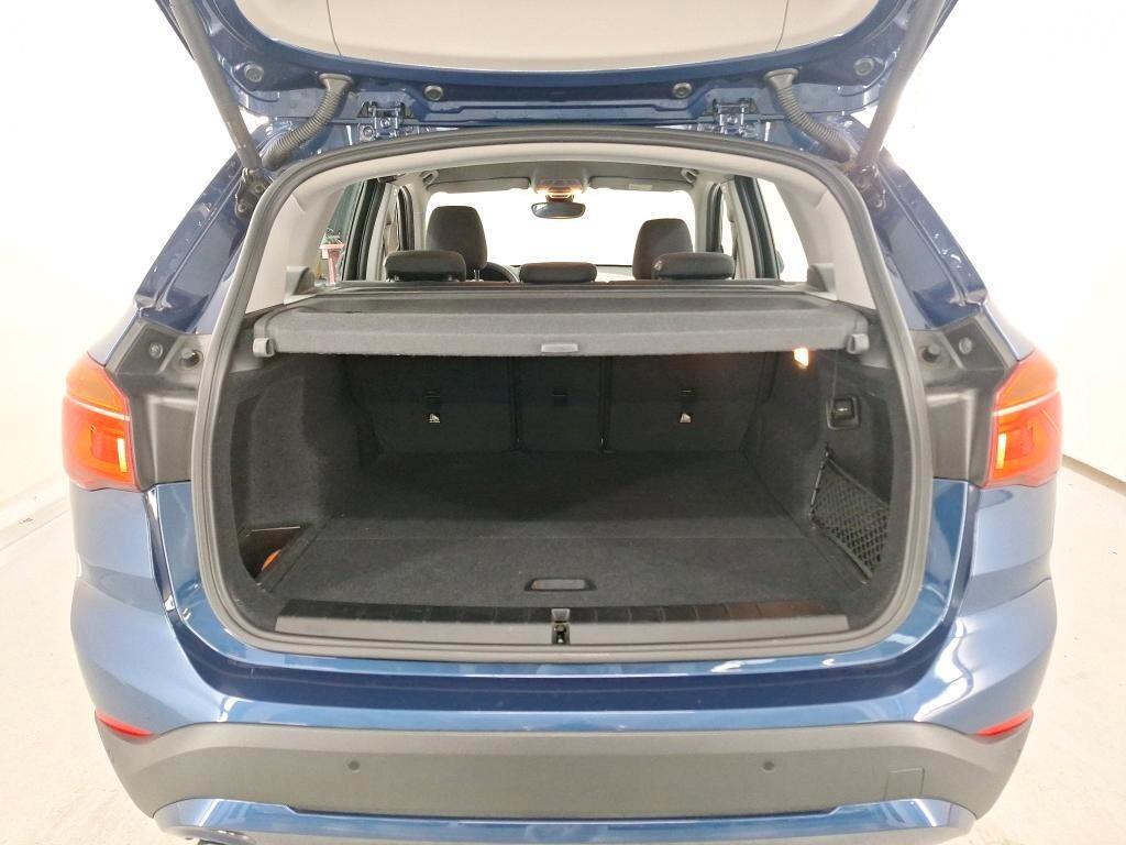 BMW X1 16D 115CV STEPTRONIC S-DRIVE BUSINESS ADVATNAGE ( CRUISE - NAVI - PARK ASSISTANT - TELECAMERA POST. - CERCHI 17 )