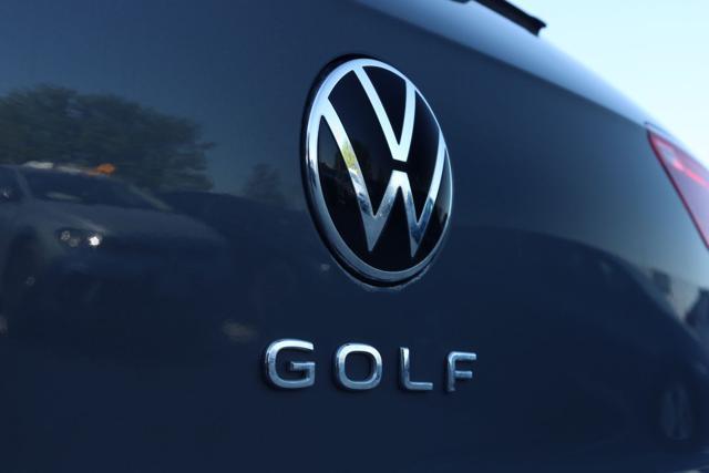VOLKSWAGEN Golf 1.0 eTSI EVO DSG Life