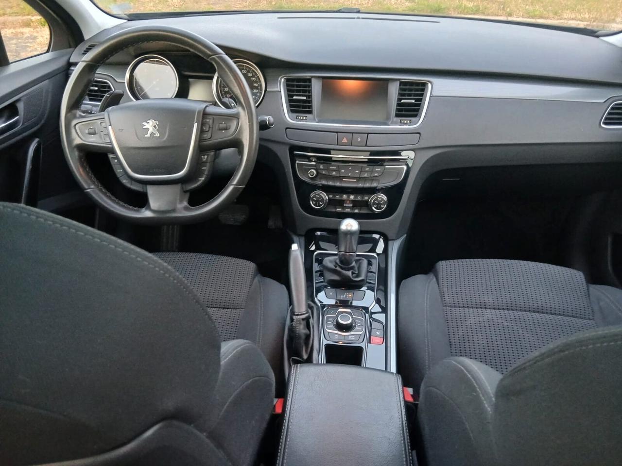 Peugeot 508 1.6 e-HDi 112CV cambio robotizzato S&S SW Access