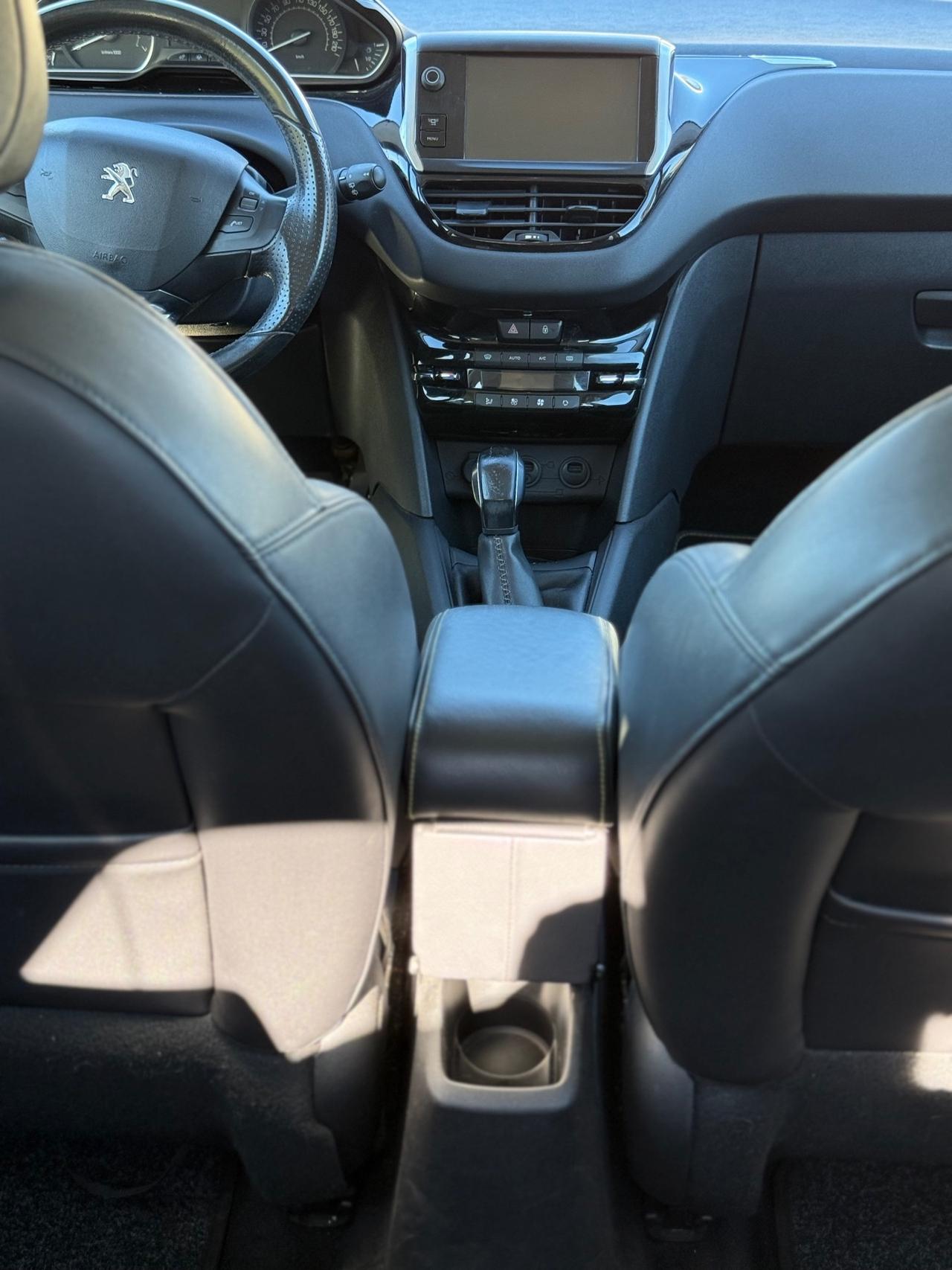 Peugeot 208 1.2 VTi 82 CV 3 porte Allure