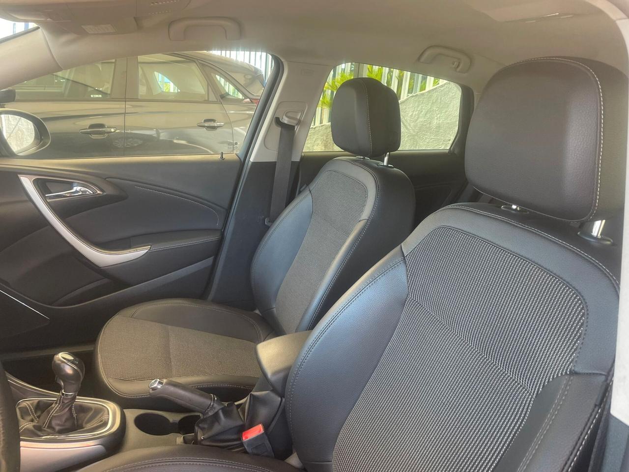 Opel Astra 1.4 Turbo 140CV 5 porte GPL Tech Cosmo