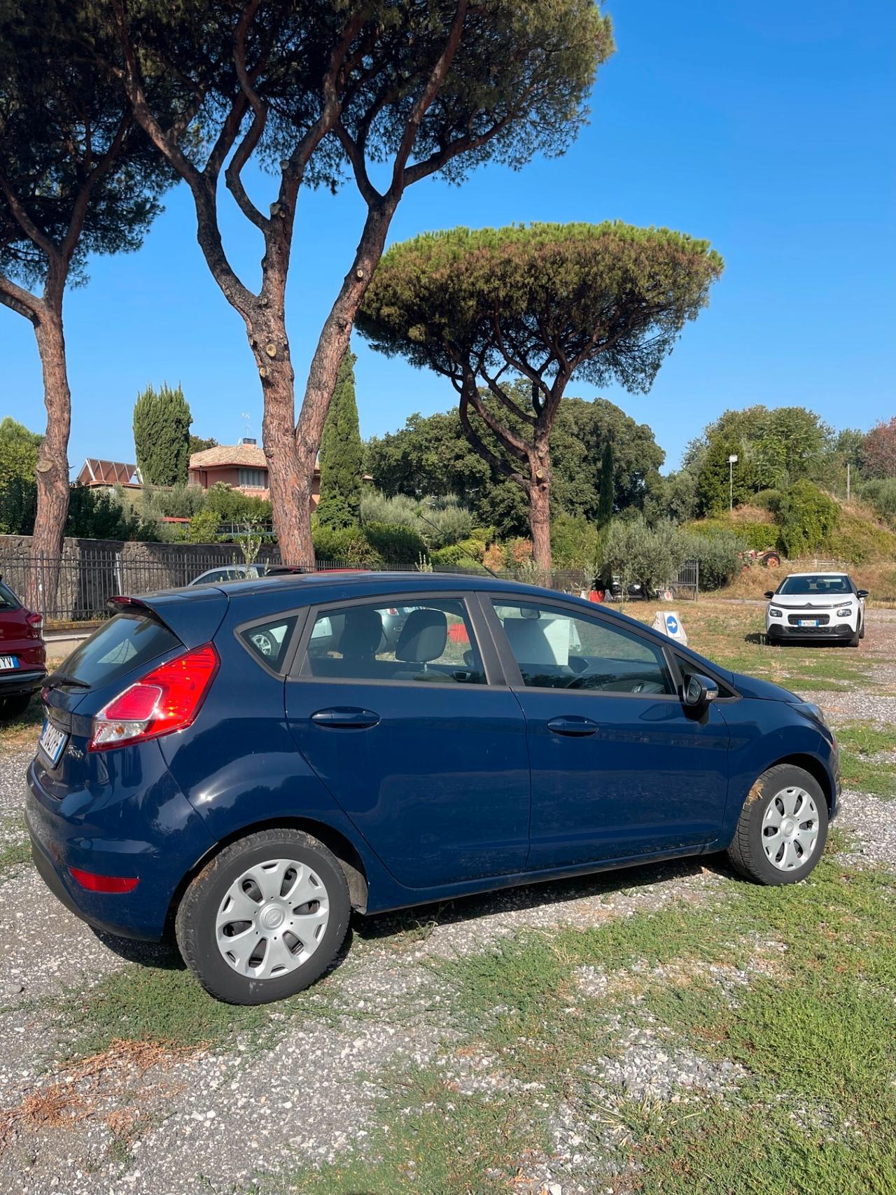 Ford Fiesta 1.2 60CV 5 porte BOLLO ESENTE - CLIMA MULTIFUNZIONE NEO PATENTATI
