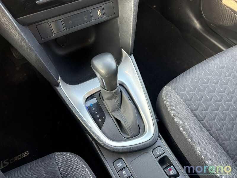 Toyota Yaris Cross 1.5h Business fwd 116 CV e-cvt