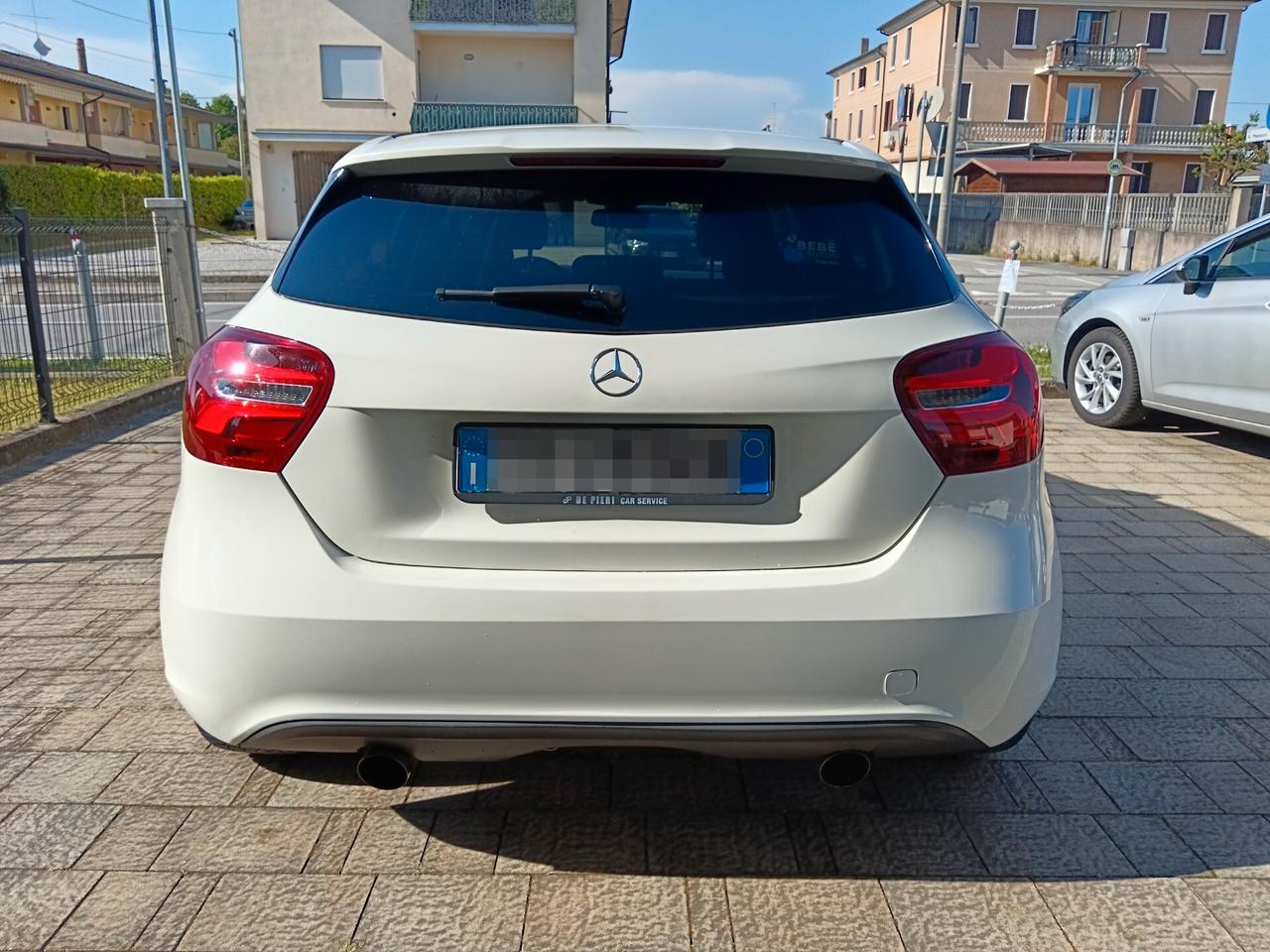 Mercedes-benz A 180d