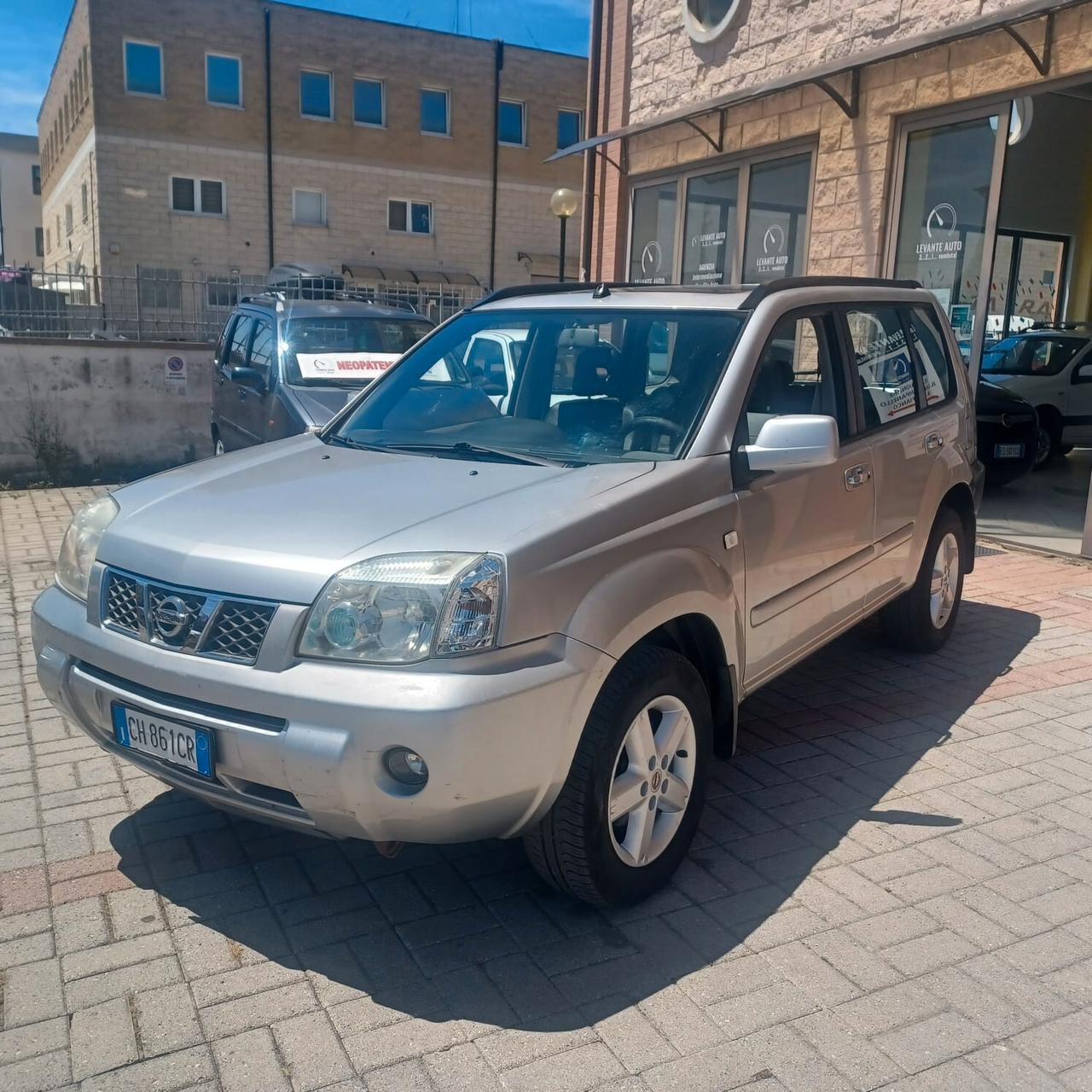 4X4 TETTO PANORAMICO X-TRAIL 2.0 BUONE CONDIZIONI