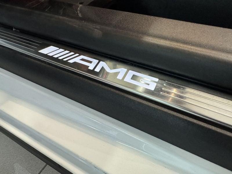 Mercedes-Benz SL 43 AMG Premium Plus