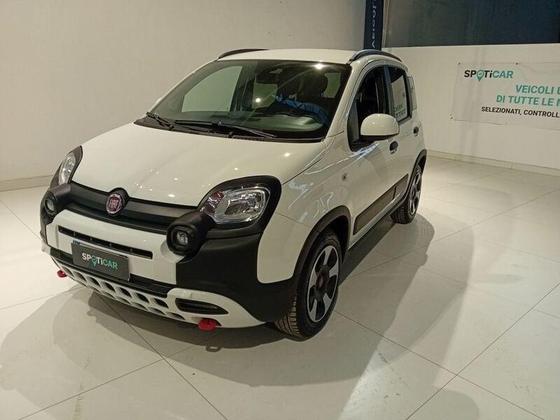 FIAT Panda 1.0 FireFly S&S Hybrid City Cross