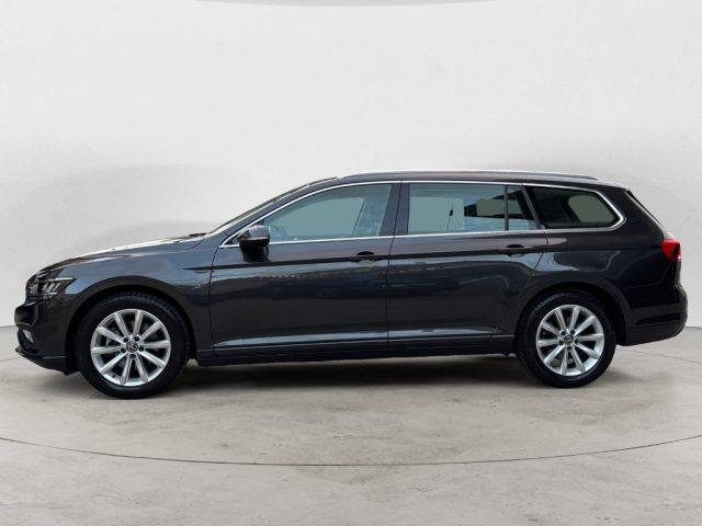 VOLKSWAGEN Passat Variant 2.0 TDI SCR EVO DSG Business