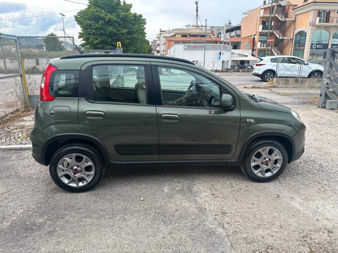 Fiat Panda 0.9 TwinAir Turbo Natural Power Trekking