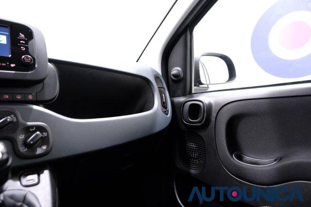 FIAT Panda 1.0 FIREFLY S&S HYBRID CITY LIFE NEOPATENTATI