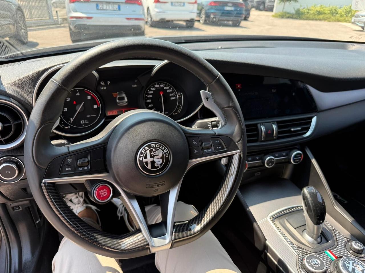 Alfa Romeo Giulia 2.2 Turbodiesel 210 CV AT8 AWD Q4 Veloce