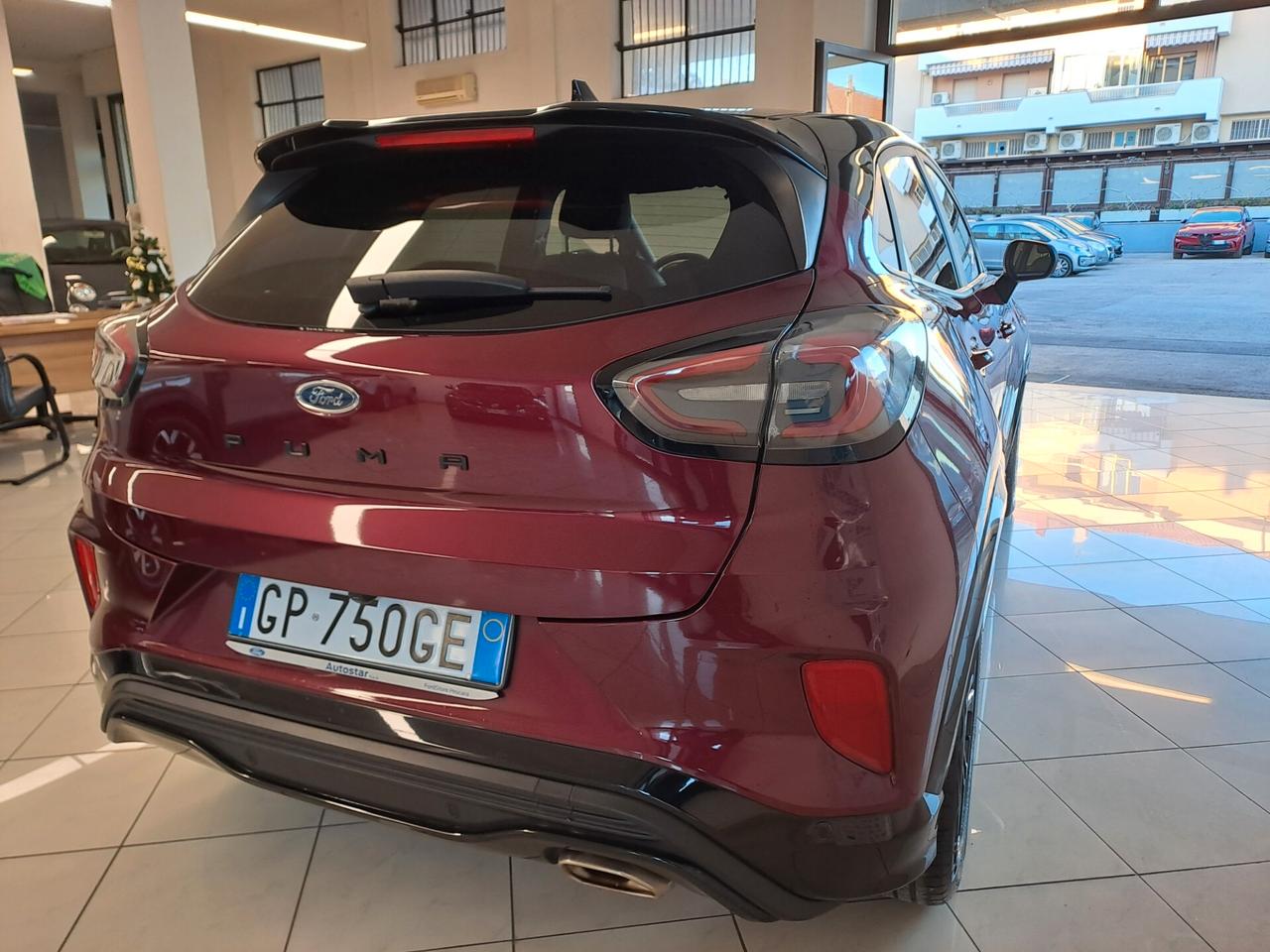 Ford Puma 1.0 EcoBoost Hybrid 125 CV aut. Vivid Ruby Edition