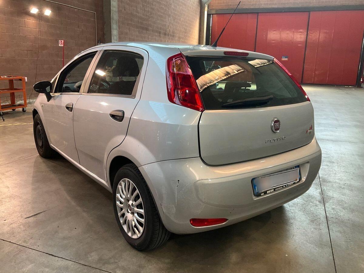 Fiat Punto 1.3 MJT II 75 CV 5 porte Street